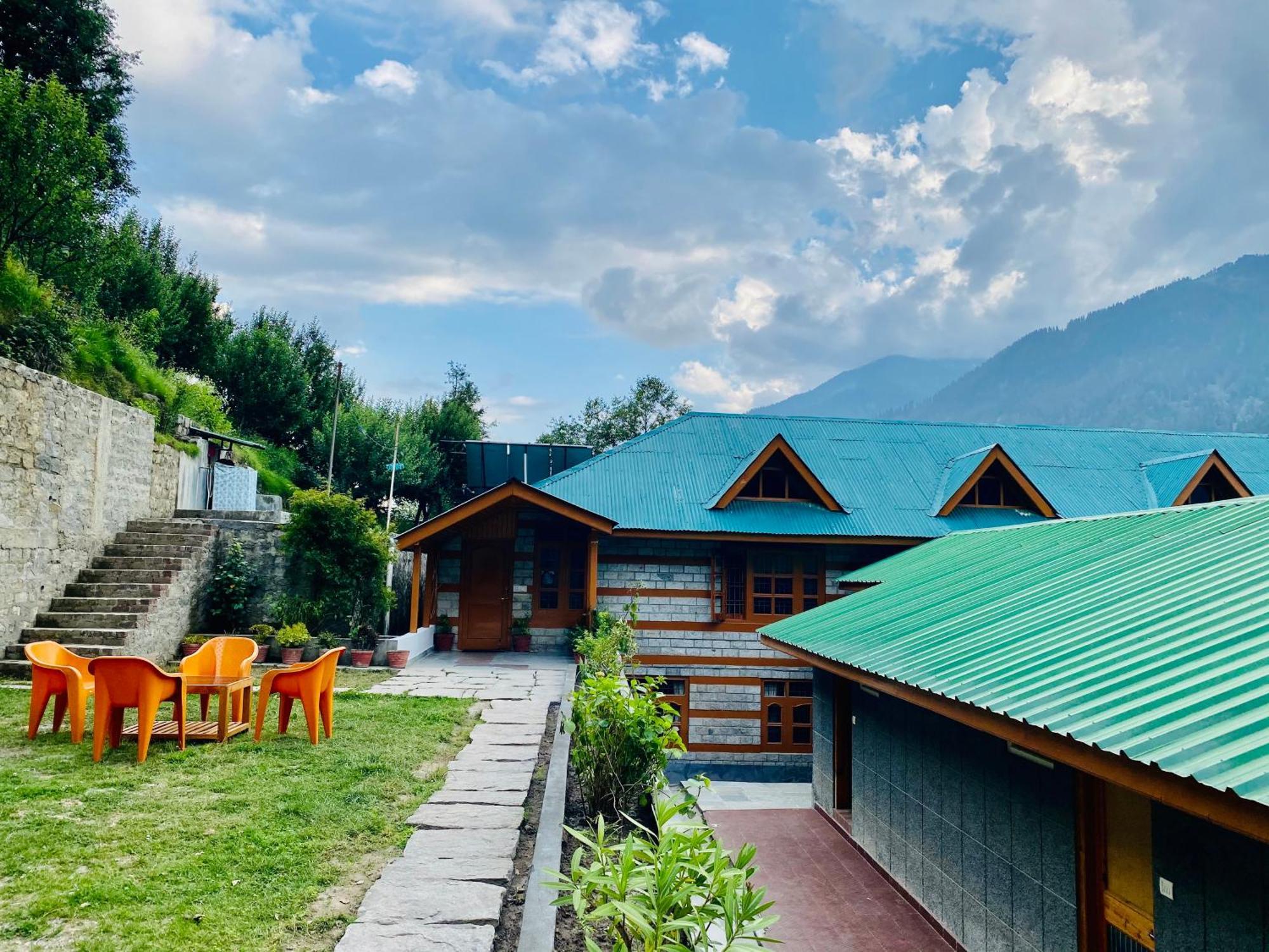 Hotel Hollywood Manali - Scenic River & Mountain View With Premium Rooms Dış mekan fotoğraf