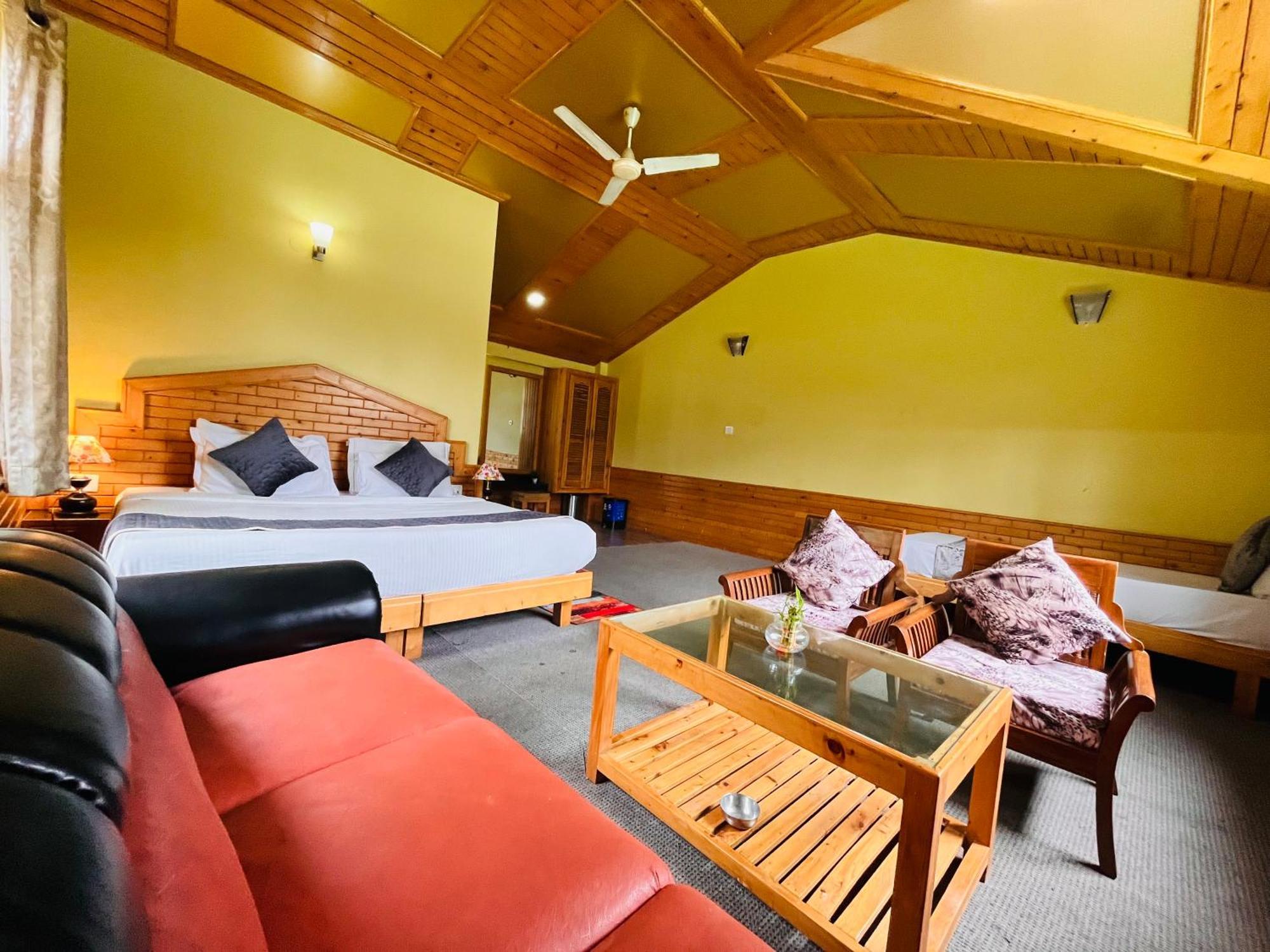 Hotel Hollywood Manali - Scenic River & Mountain View With Premium Rooms Dış mekan fotoğraf