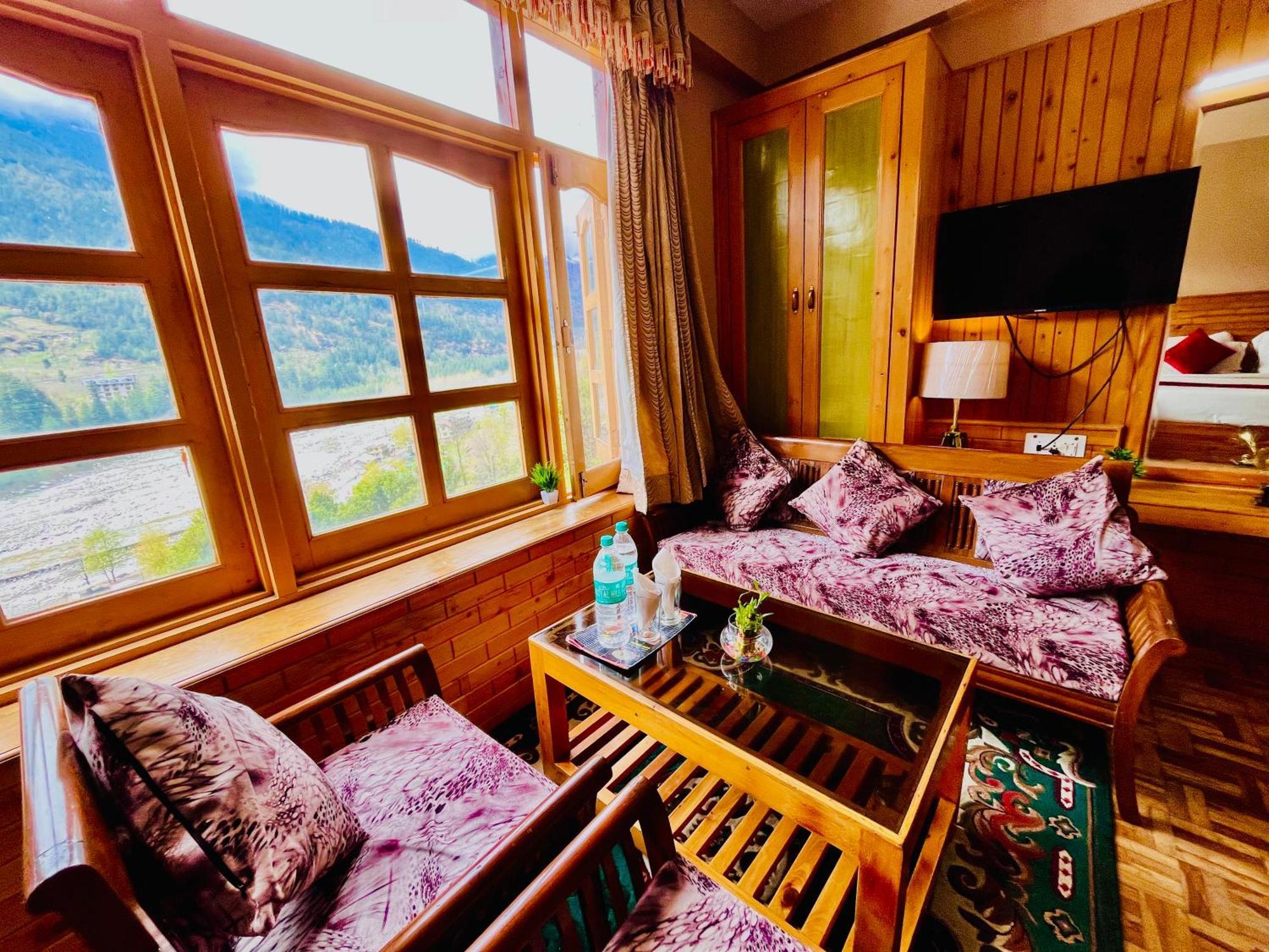 Hotel Hollywood Manali - Scenic River & Mountain View With Premium Rooms Dış mekan fotoğraf