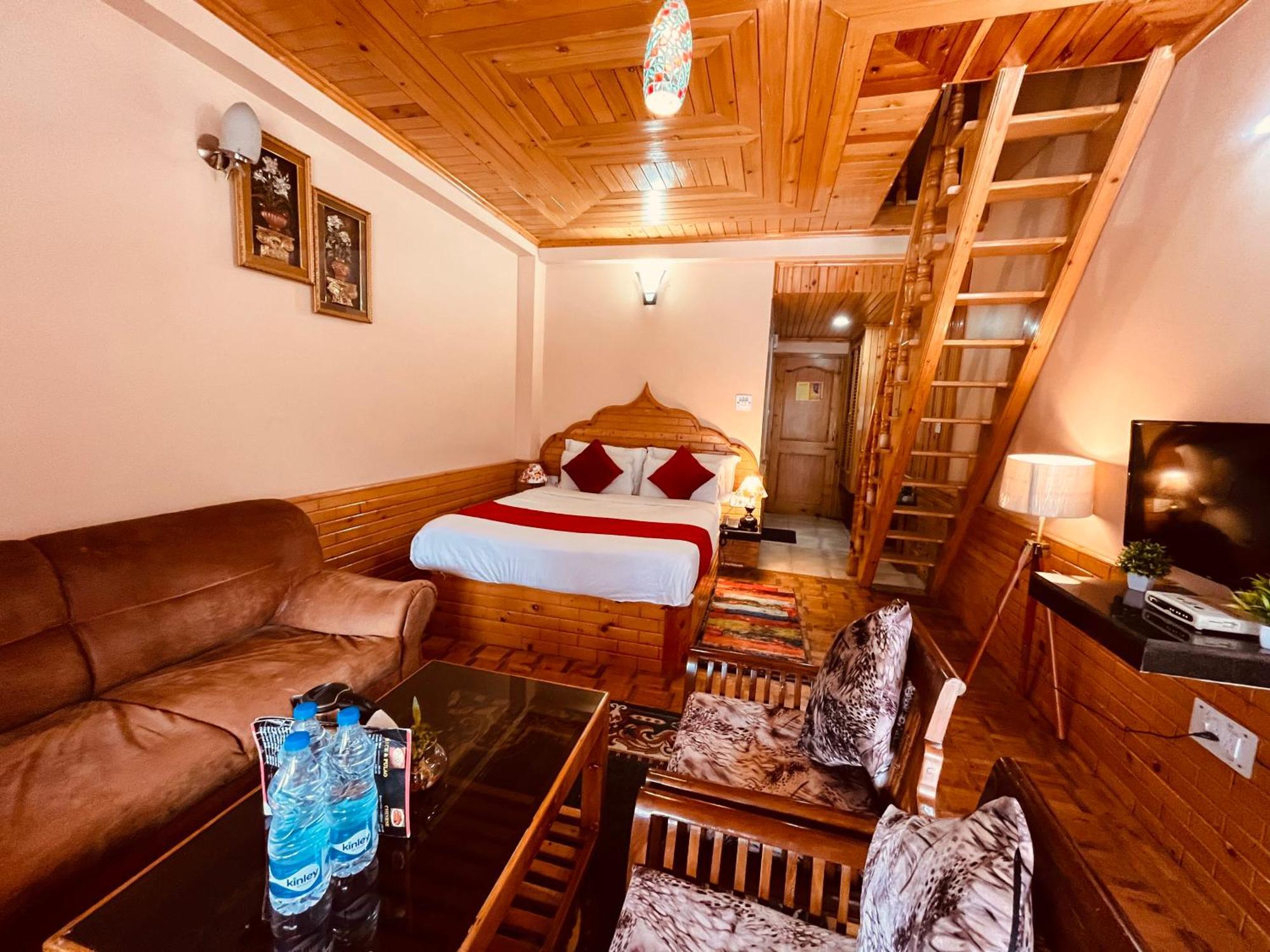 Hotel Hollywood Manali - Scenic River & Mountain View With Premium Rooms Dış mekan fotoğraf