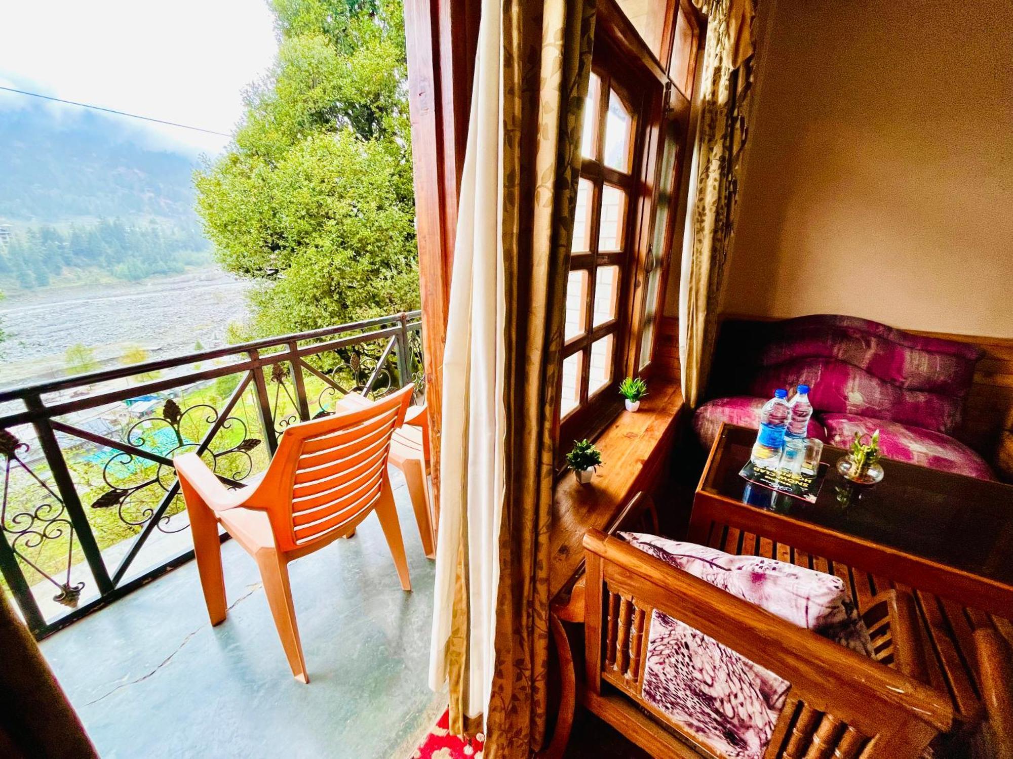 Hotel Hollywood Manali - Scenic River & Mountain View With Premium Rooms Dış mekan fotoğraf