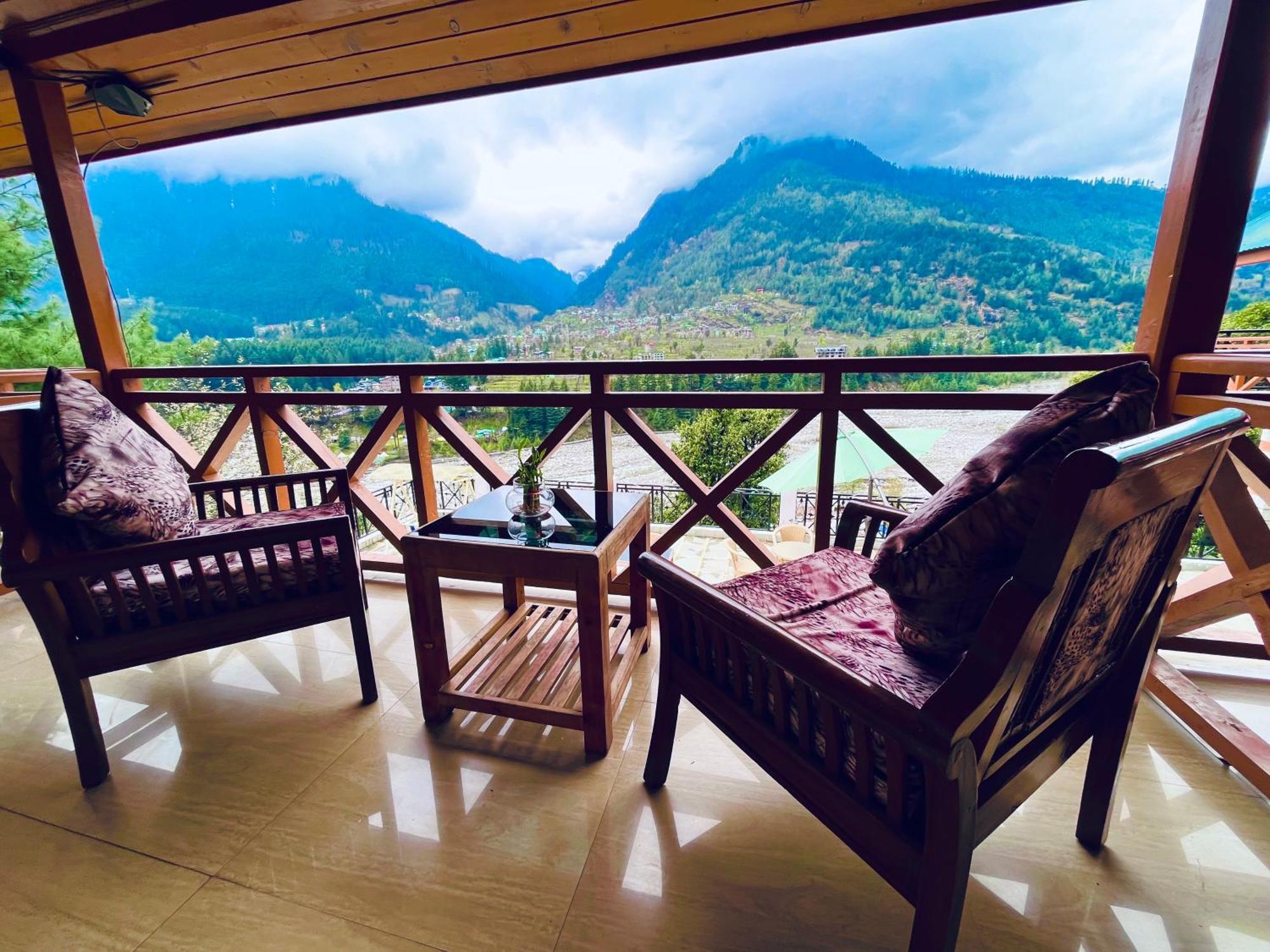 Hotel Hollywood Manali - Scenic River & Mountain View With Premium Rooms Dış mekan fotoğraf