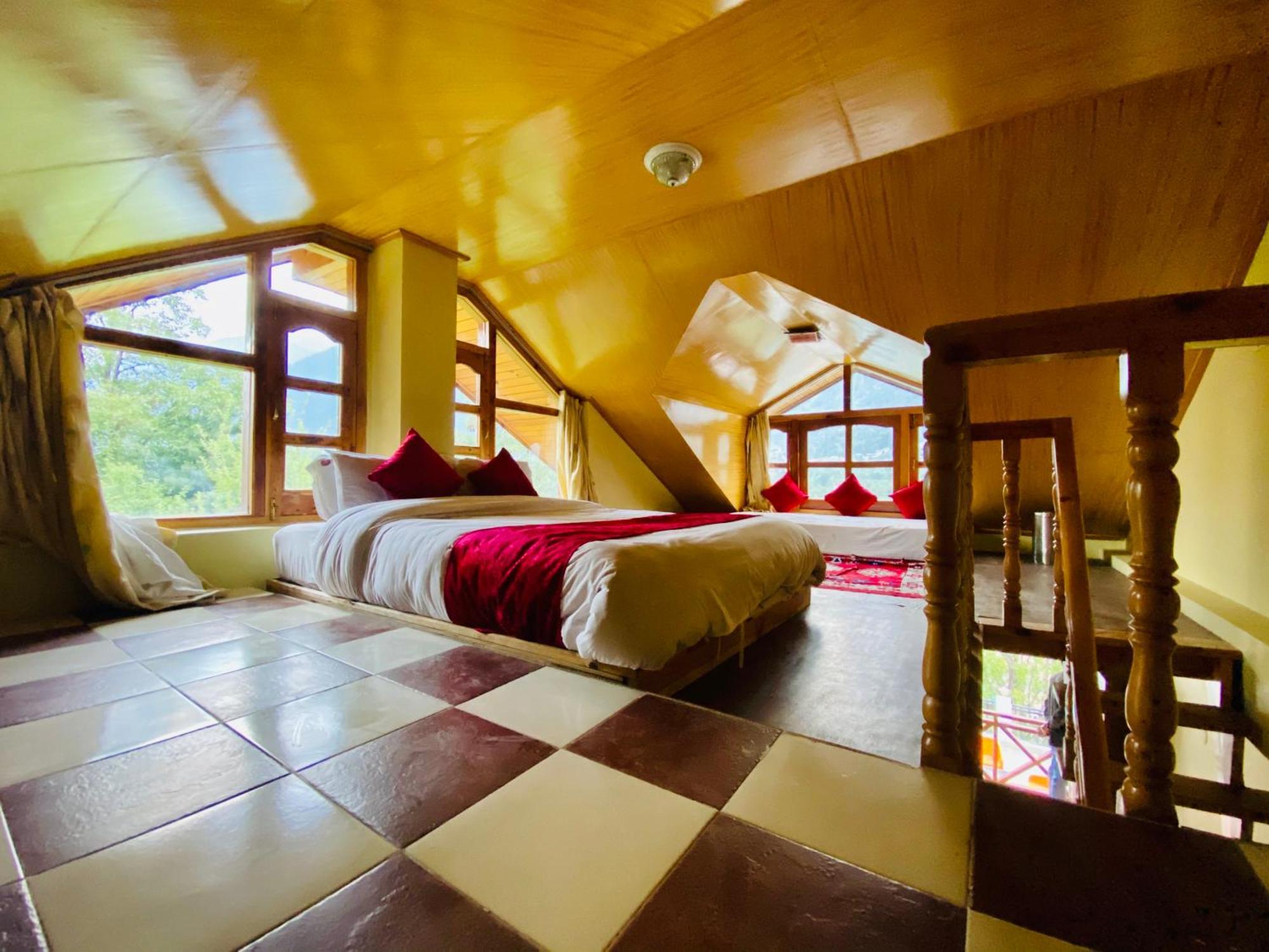 Hotel Hollywood Manali - Scenic River & Mountain View With Premium Rooms Dış mekan fotoğraf